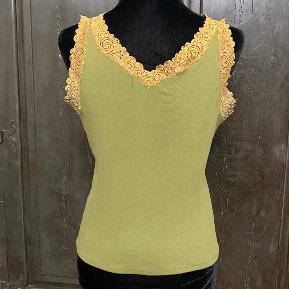 August Silk Hunter Green lace tank top - size Petite Medium - Picture 3 of 10